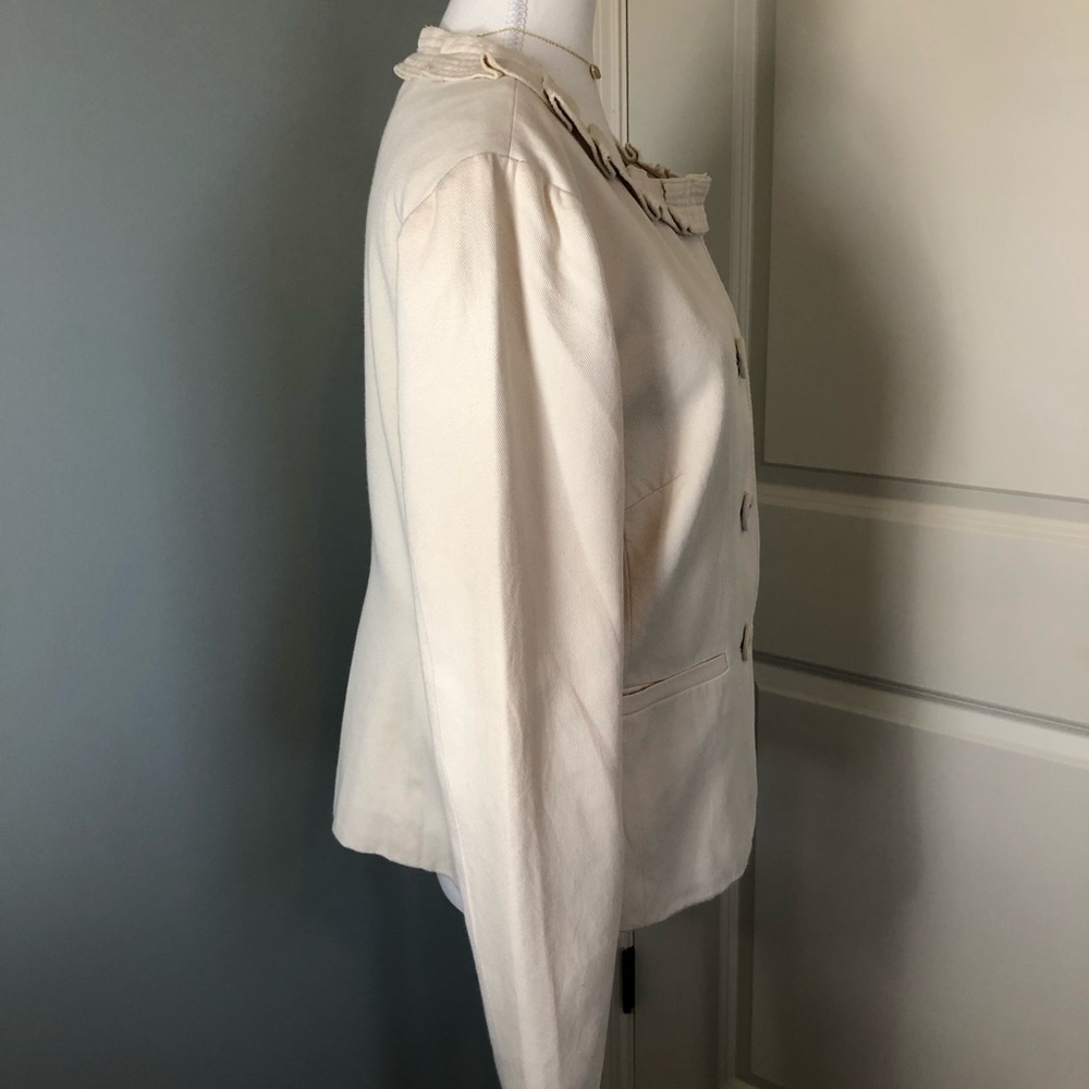 Boden Ruffled Collar Cream Blazer. Size 14 - Picture 6 of 14